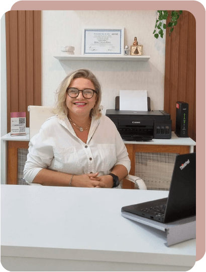 Dra. Juliana V. Oliveira