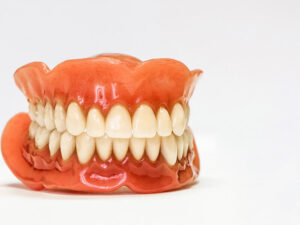 prótese dentária